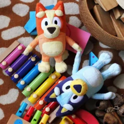 Famosa Peluche Bluey Cdu Basic Plush 20 Cm -Niños Juguetes Tienda famosa peluche bluey cdu basic plush 20 cm 4