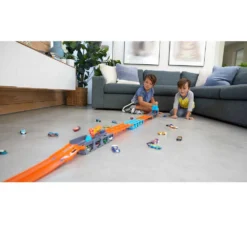 Hot Wheels Camión De Transporte Convertible En Pista Para Coches De Juguete Almacena 20 Vehículos Incluye 3 Die-Casts -Niños Juguetes Tienda hot wheels camion de transporte convertible en pista para coches de juguete almacena 20 vehiculos incluye 3 die casts 5
